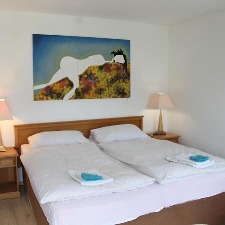 Garni Dolcevita Hotel Локарно Екстериор снимка