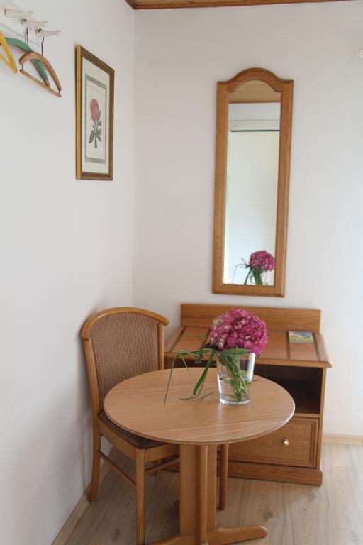 Garni Dolcevita Hotel Локарно Екстериор снимка