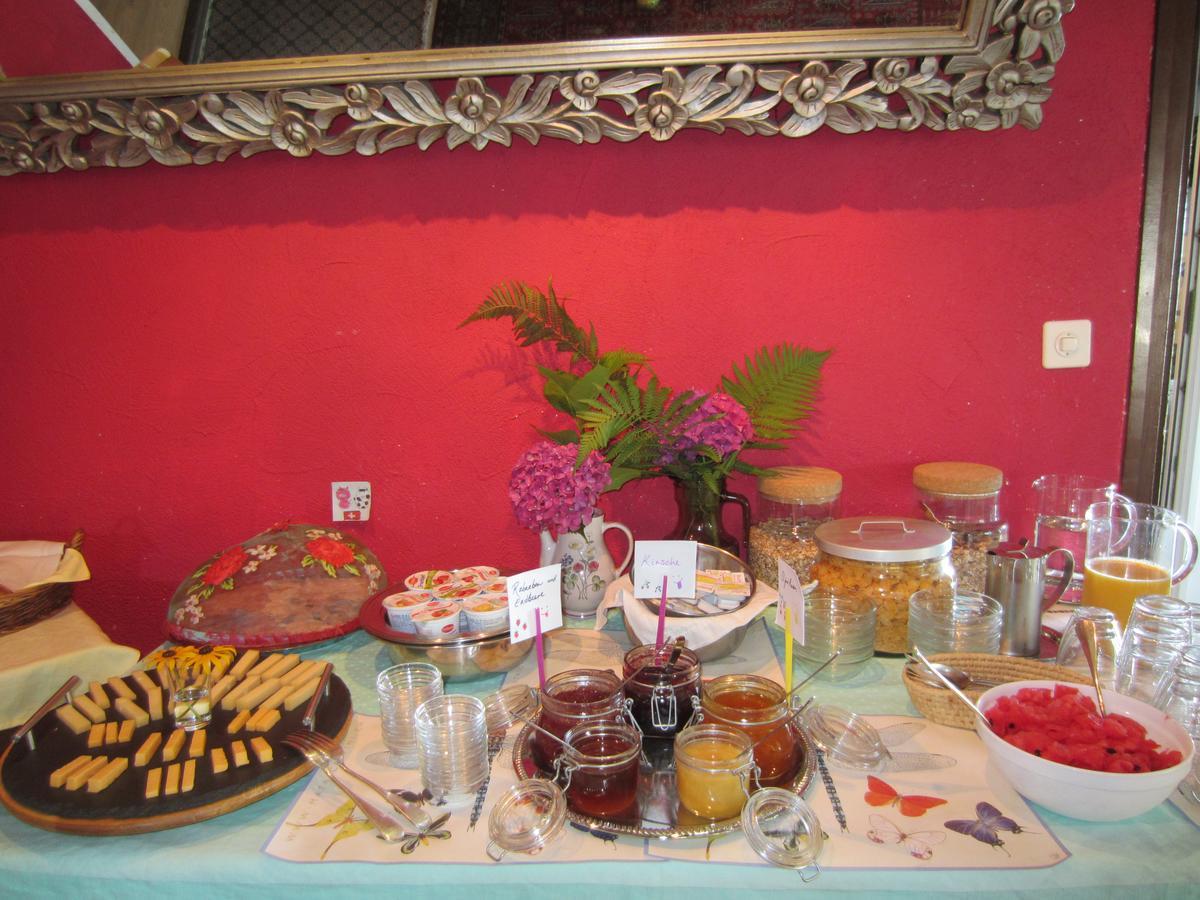 Garni Dolcevita Hotel Локарно Екстериор снимка